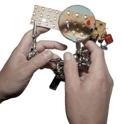 Soporte multiproposito Zurich. articulado celus electronica. SY-10R.